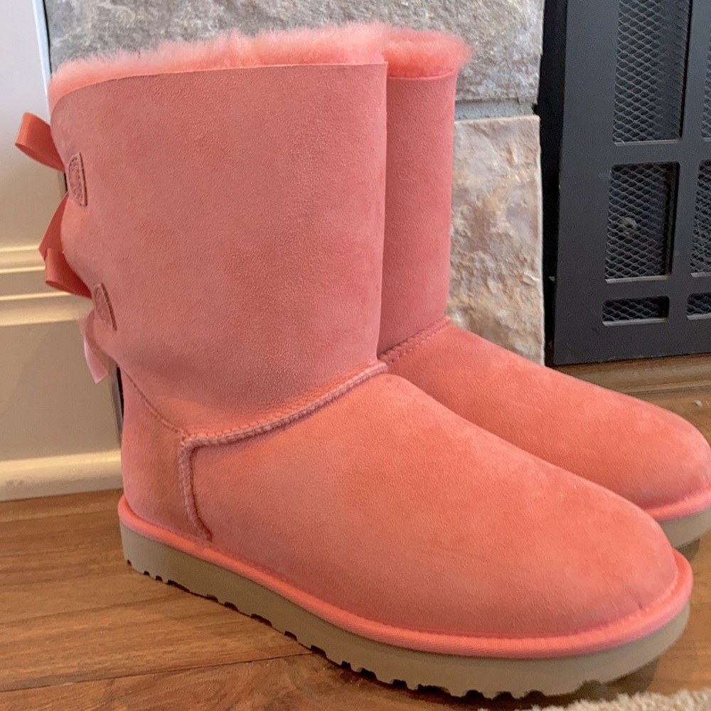 NWT UGG Bailey Bow II Boots